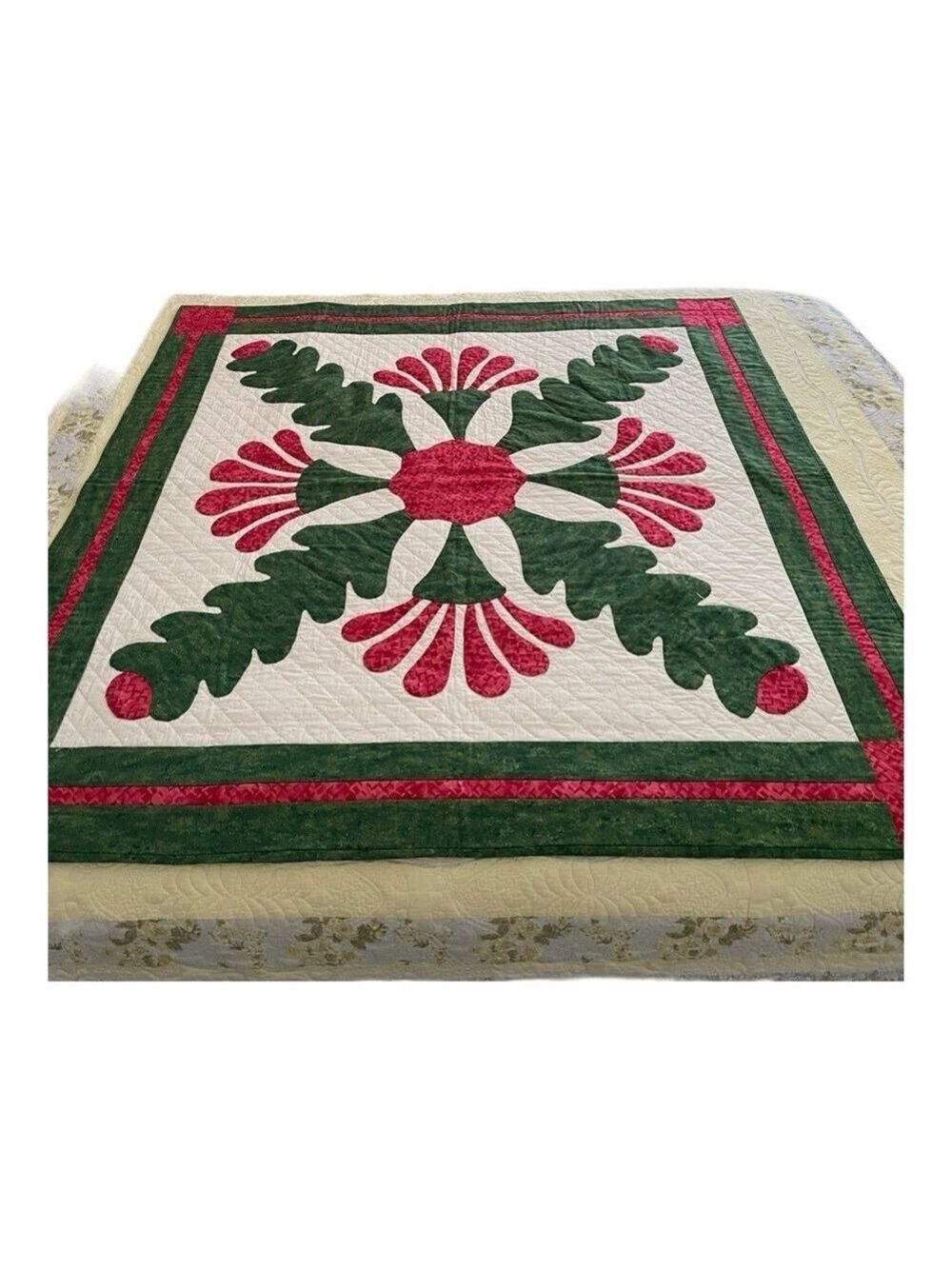 Pennsylvania Princess Feather Appliqué Quilt Wall Hanging Red Green Folk Art